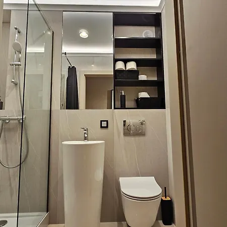 Metro Apartment Warsaw