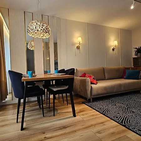 Metro Apartment